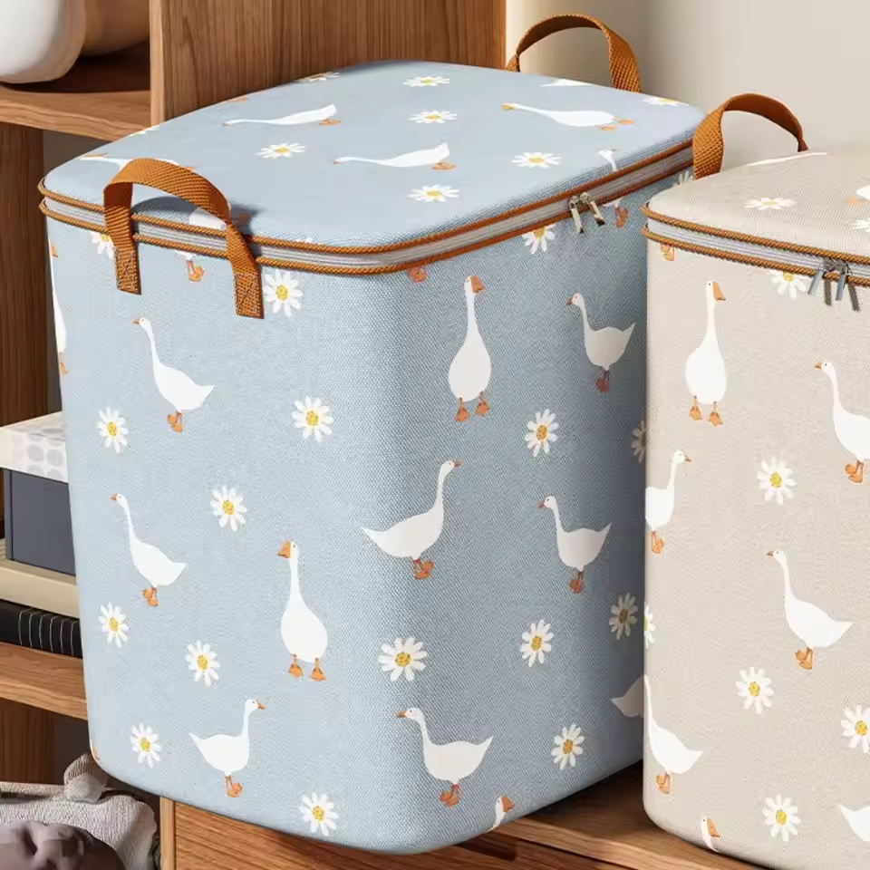 Daisy Goose Storage Bag For Qu - Winter Clothing Organizer recension och pris